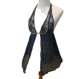 VICTORIA'S Secret Very Sexy sheer slip on top Sz M
